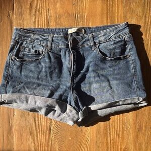 Refuge Women's Dark Blue Denim Shorts
